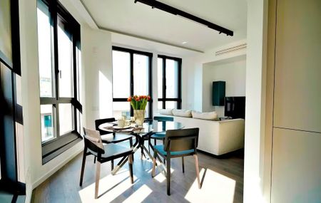 Largo Corsia dei Servi, Milan, Lombardy 20122 - Photo 2