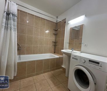 Location Appartement 2 pièces 41m² MONTFAVET 84140 - Photo 1