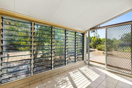 LEASE BREAK - COZY HOUSE IN CREBER - Photo 3