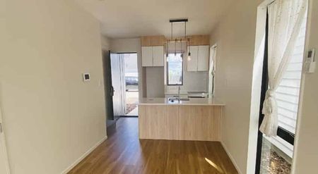 2 Bedroom House for Rent - Photo 3