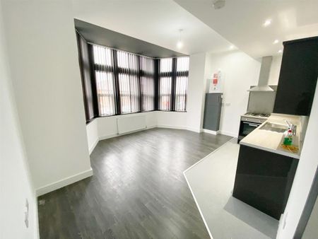 1 bedroom flat to rent - Photo 3