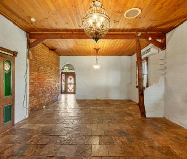 Unique Property in Kurri Kurri! - Photo 6