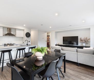 Modern Family Home in Sought-After Alfredton - Photo 4