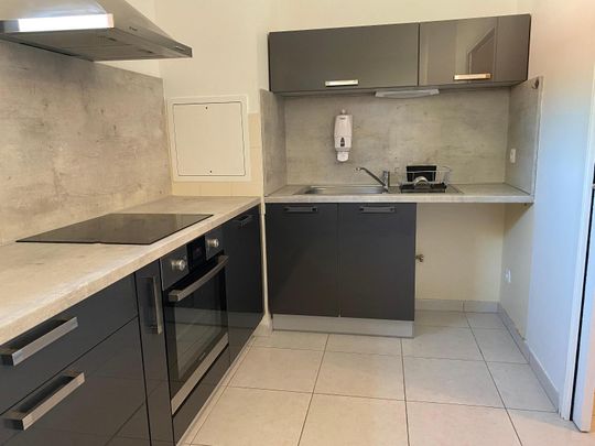 Location Appartement 3 pièces 66m² AUBENAS 07200 - Photo 1