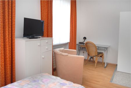 1 Zimmer in Düsseldorf - Photo 2