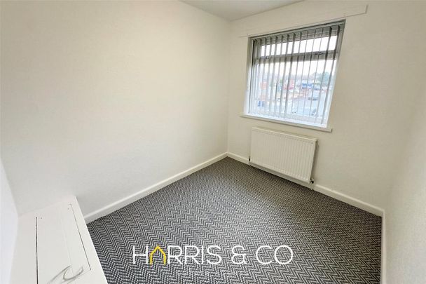 3 bedroom end of terrace house to rent - Photo 1