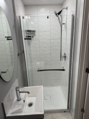 158 Osgoode Street - 5 - Photo 5