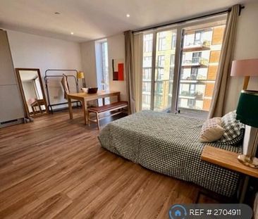 1 bedroom in a flat share to rent - Photo 4