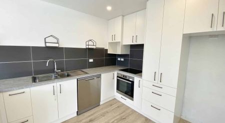 HOON HAY - THREE BEDROOM FAMILY HOME ON LARGE SECTION - Photo 2