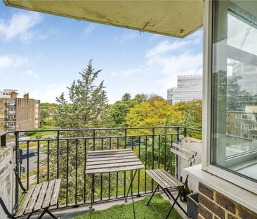 Plummer Road, London, SW4 - Photo 1