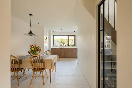 Lichtrijke woning op goede locatie - Photo 4