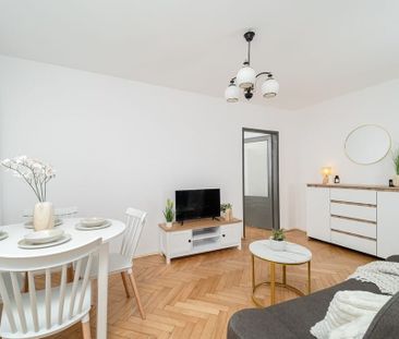 Świeżo po remoncie 2 pokoje kuchnia od zaraz! 40 m² - Zdjęcie 3