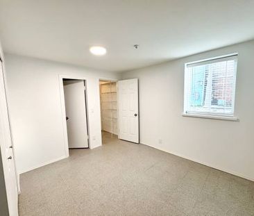 1 Bed + 1 Bath in Kitsilano, Available to Rent Feb 15th or Mar 1st - Photo 3