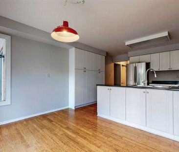 For Lease - 41 Meyer Circle, Markham, Ontario - Photo 4