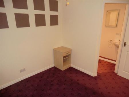 Seathwaite Road, Bolton - Photo 4