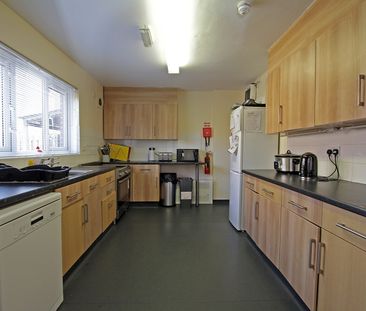 Room in a Shared House, Headingley Mount, LS6 - Photo 3
