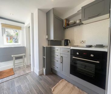 Studio to rent - Photo 3