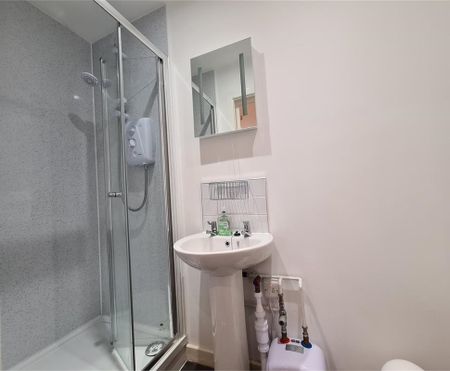 Room 5, 294c Mill Road, Cambridge - Photo 3