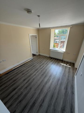 1 bedroom cottage to rent - Photo 2