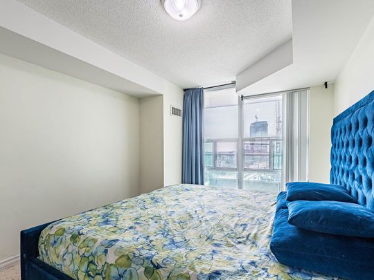 For Lease - 1 Elm Drive Unit# 903, Mississauga, Ontario - Photo 1