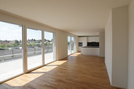 Appartement mansardé avec une belle terrasse avec vue - Photo 3