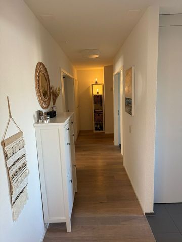 31/2-ROOM APARTMENT IN RICHTERSWIL (ZH), FURNISHED, TEMPORARY - Photo 3