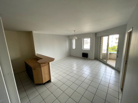 Location Appartement 2 pièces 43m² SAVIGNY SUR ORGE 91600 - Photo 3