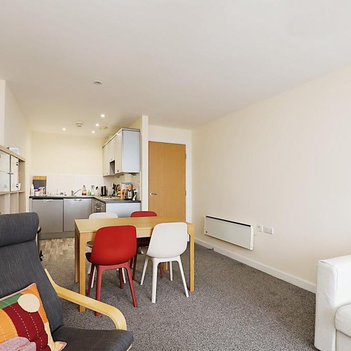 2 bedroom apartment to rent - Photo 1