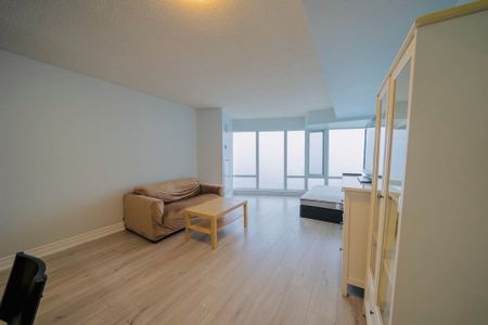 For Lease - 210 Victoria Street Unit# 3902, Toronto, Ontario - Photo 5