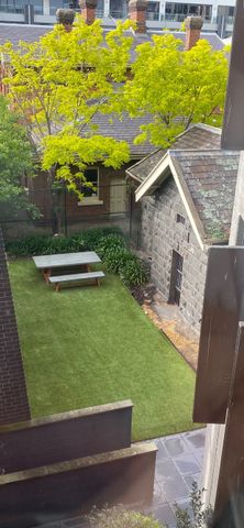 Port Melbourne - Photo 4