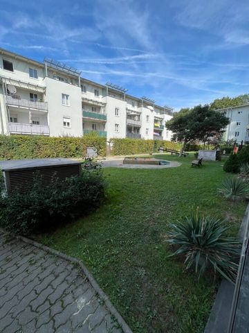 3-Zimmer-Wohnung mit großzügiger Loggia und PKW-Abstellplatz *Krankenhausviertel Linz* - Photo 2