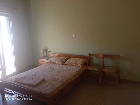 Studio/Γκαρσονιέρα για ενοικίαση Κέντρο (Δίστομο) - Photo 2