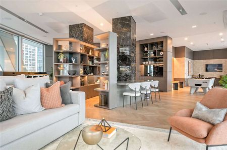 Newfoundland Place: An Iconic 58-Storey Landmark by the River Thames, offering stunning skyline views and cosy, modern homes to tenants. - Photo 3
