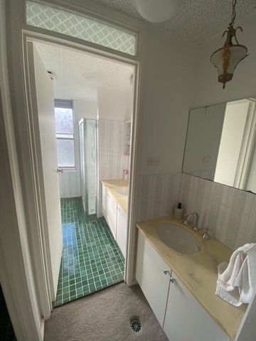 Bellevue Hill - Photo 3