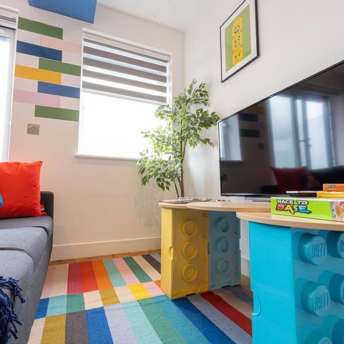 2 bedroom serviced apartment to rent - Photo 1