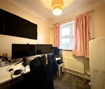 3 bedroom end of terrace house to rent - Photo 5