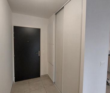 location Appartement T2 DE 46.45m² À HONFLEUR - Photo 2