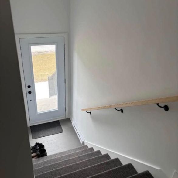 Ste-Anne-des-Plaines Grand 4 1/2 Neuf - Photo 1