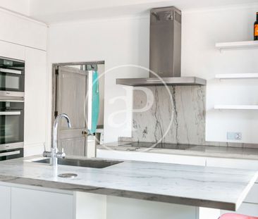 Piso de alquiler en Carrer de Vallseca, La Llotja - Born - Photo 4