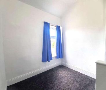 North Street, Lockwood, Huddersfield, HD1 - Photo 1