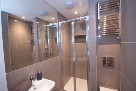 3 bedroom apartment to rent - Photo 5