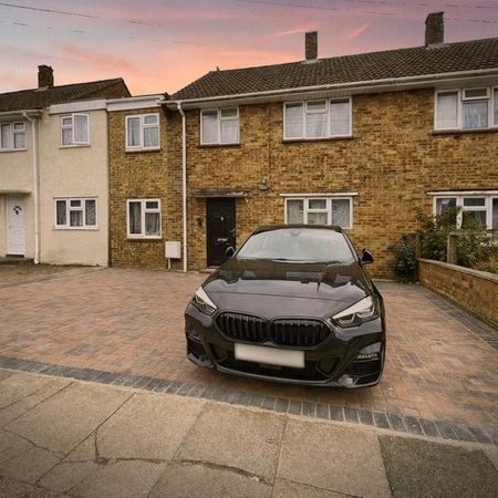 1 bedroom semi-detached house to rent - Photo 4