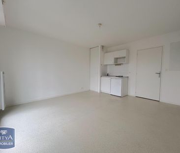 Location Appartement 1 pièce 23m² ST NAZAIRE 44600 - Photo 2