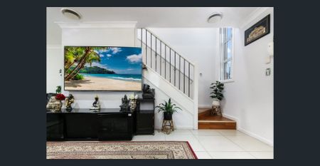 1/2A Federal Road, Seven Hills, NSW 2147 - Photo 3