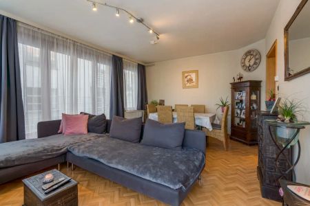 Ruim woonappartement in het stadscentrum met open zicht op het Mijnplein! - Foto 5