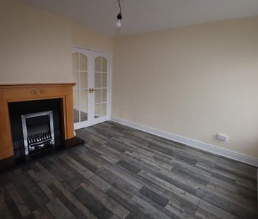 27 Lisbane Drive, Newtownabbey, BT37 0LN - Photo 1