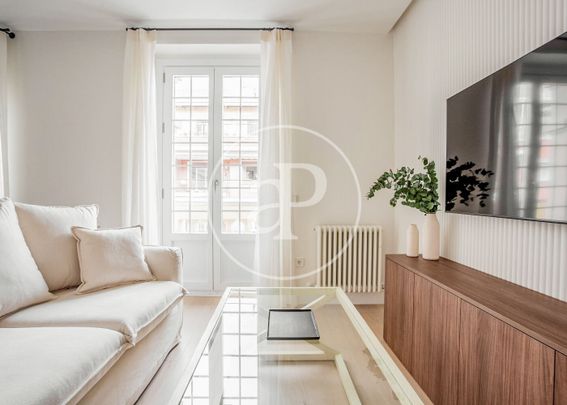 Flat for rent in Trafalgar (Madrid) - Photo 1