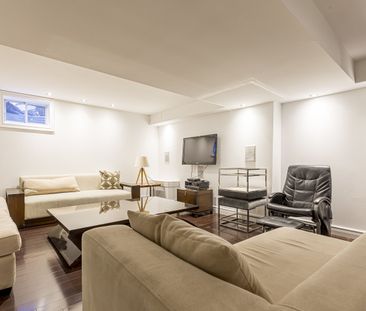 For Lease - 2472 Upper Valley Crescent, Oakville, Ontario - Photo 6