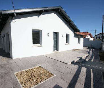 Maison rénovée de 108 m2 à ANGLET - Photo 1