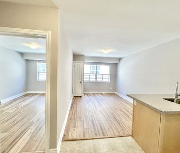 For Lease - 11 Thirty Third Street Unit# 204, Toronto, Ontario - Photo 5